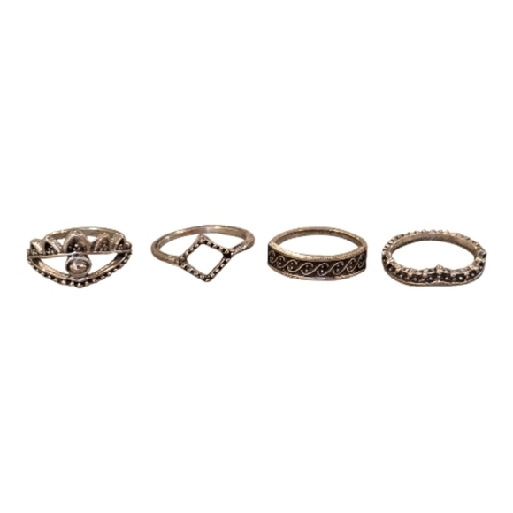 Jewelry - Vintage Bohemian Silver Tone Ring Set